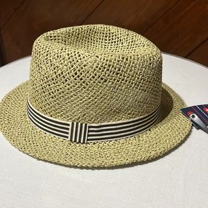 Man’s lime green sport hat!